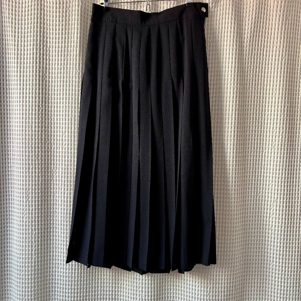 Vintage Laurèl for I. Magnin euro size 40 navy blue wool blend pleated skirt